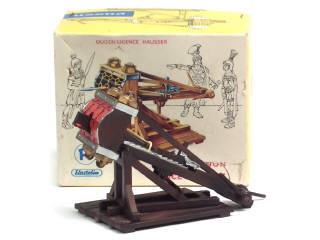 Lot 198 - ELASTOLIN (1)