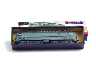 Lot 241 - HORNBY 'HO' (1)