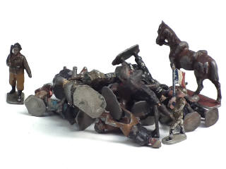 Lot 192 - DIVERS (21)