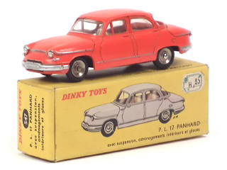 Lot 621 - DINKY TOYS (FRANCE) (1)