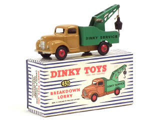 Lot 812 - DINKY TOYS (GB) (1)