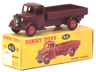 Lot 802 - DINKY TOYS (GB) (1)