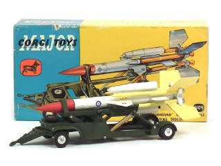 Lot 705 - CORGI TOYS (GB) (1)