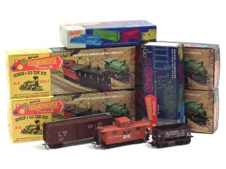 Lot 80 - ROUNDHOUSE PRODUCTS 'HO' (USA) (15)