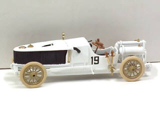 Lot 294 - DUST & GLORY (USA) (1)