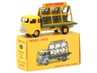 Lot 745 - DINKY TOYS (FRANCE) (1)