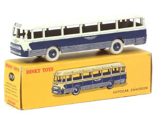 Lot 734 - DINKY TOYS (FRANCE) (1)