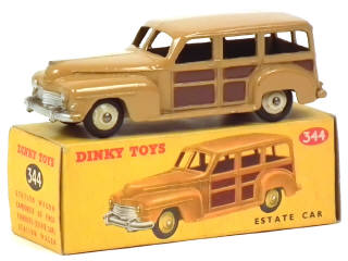 Lot 644 - DINKY TOYS (GB) (1)