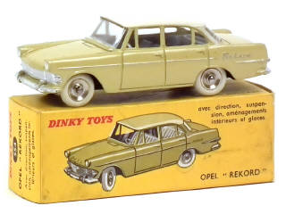 Lot 789 - DINKY TOYS (FRANCE) (1)