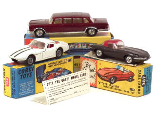 Lot 595 - CORGI TOYS (GB) (3)