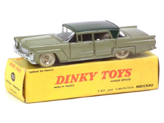 Lot 773 - DINKY TOYS (FRANCE) (1)