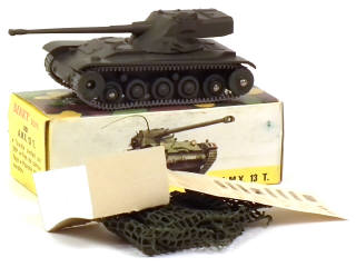Lot 810 - DINKY TOYS (FRANCE) (1)