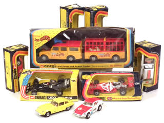 Lot 609 - CORGI TOYS (GB) (8)
