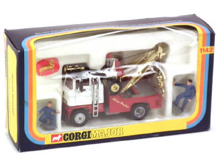 Lot 574 - CORGI TOYS (GB) (1)