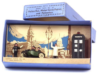 Lot 616 - DINKY TOYS (GB) (1)
