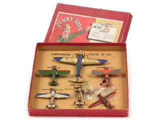 Lot 677 - DINKY TOYS (FRANCE) (1)