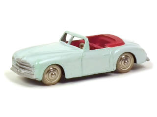 Lot 672 - DINKY TOYS (FRANCE) (1)