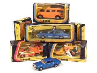 Lot 608 - CORGI TOYS (GB) (6)