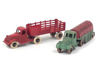 Lot 468 - TOOTSIETOY (USA) (2)