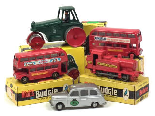 Lot 563 - BUDGIE MODELS (GB) (5)