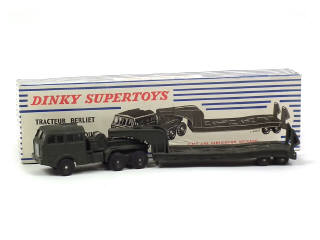 Lot 741 - DINKY TOYS (FRANCE) (1)