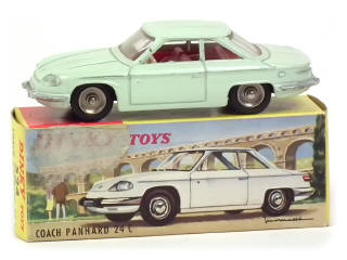 Lot 689 - DINKY TOYS (FRANCE) (1)