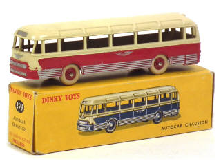 Lot 663 - DINKY TOYS (FRANCE) (1)