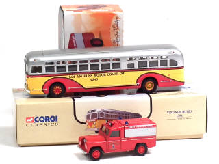 Lot 293 - CORGI TOYS (GB) (2)