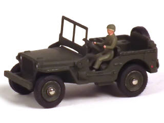 Lot 442 - DINKY TOYS (FRANCE) (1)