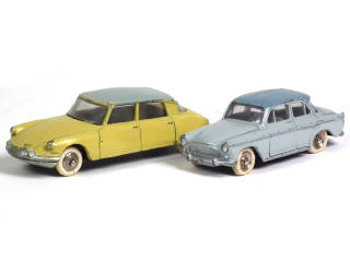 Lot 460 - DINKY TOYS (FRANCE) (2)