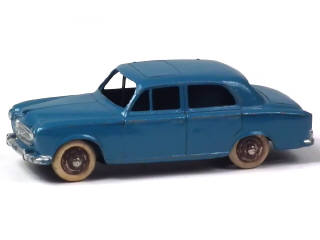 Lot 435 - DINKY TOYS (FRANCE) (1)