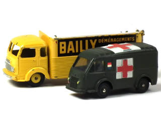 Lot 467 - DINKY TOYS (FRANCE) (2)