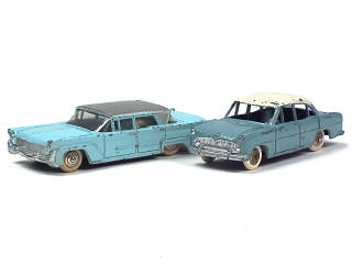 Lot 677 - DINKY TOYS (FRANCE) (2)