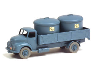 Lot 390 - KIDTOYS (1)