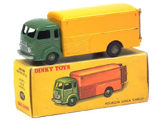 Lot 654 - DINKY TOYS (FRANCE) (1)