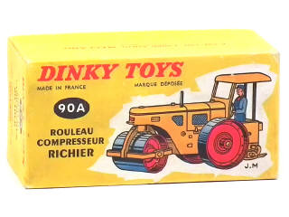 Lot 698 - DINKY TOYS (FRANCE) (1)