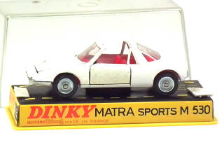 Lot 645 - DINKY TOYS (FRANCE) (1)