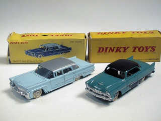 Lot 266 - DINKY TOYS (FRANCE) (2)
