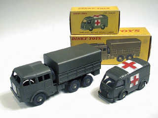 Lot 270 - DINKY TOYS FRANCE (2)