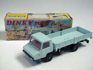 Lot 282 - DINKY TOYS FRANCE (1)