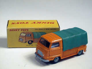 Lot 314 - DINKY TOYS FRANCE (1)