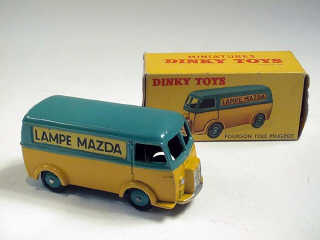Lot 342 - DINKY TOYS FRANCE (1)