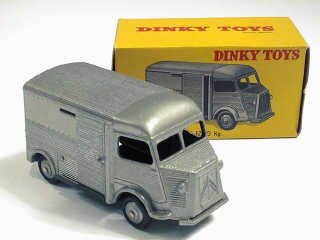 Lot 344 - DINKY TOYS FRANCE (1)