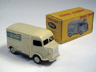 Lot 345 - DINKY TOYS FRANCE (1)