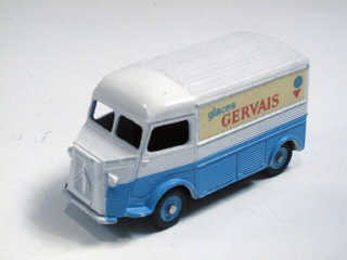 Lot 346 - DINKY TOYS FRANCE (1)