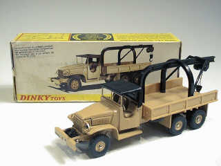 Lot 354 - DINKY TOYS FRANCE (1)