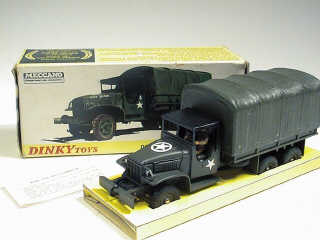 Lot 355 - DINKY TOYS FRANCE (1)