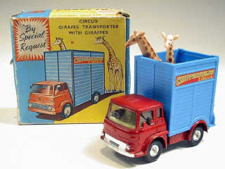 Lot 432 - CORGI TOYS (GB) (1)