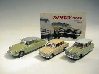 Lot 690 - DINKY TOYS FRANCE (4)