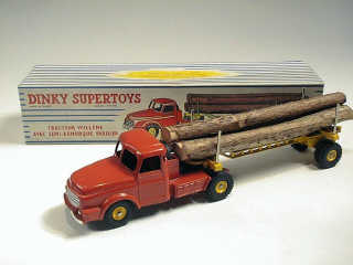 Lot 741 - DINKY TOYS FRANCE (1)